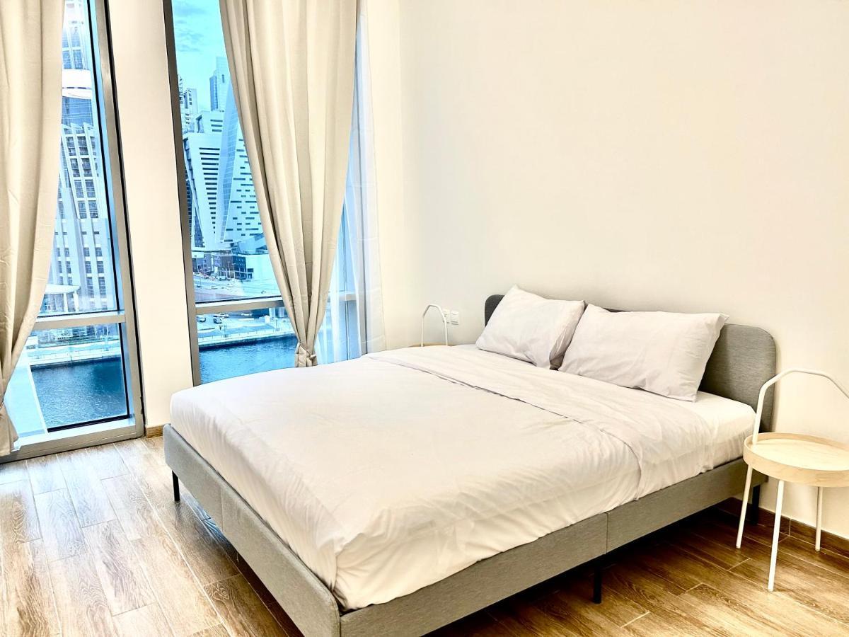 Stunning 1bedroom With Balcony In Al Habtoor